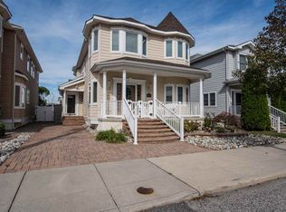 7402 Pacific Ave, Wildwood Crest, NJ 08260