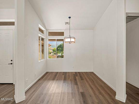 5th image of 37450 S Ocotillo Canyon Dr