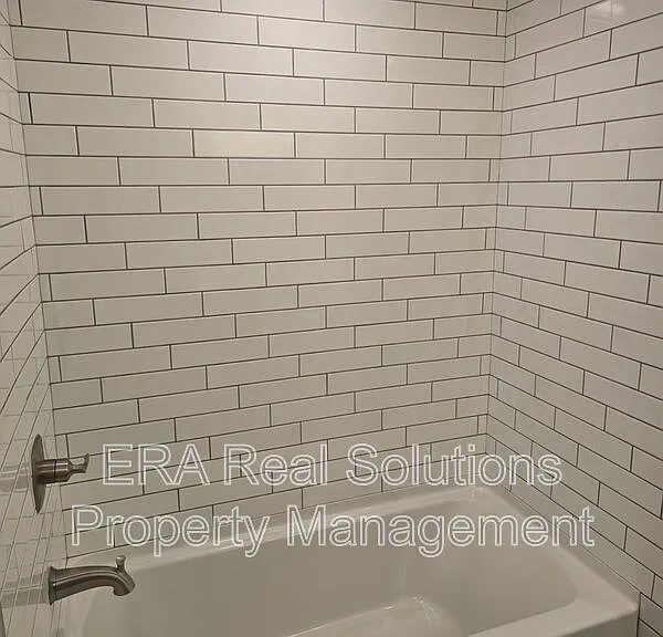 1536 E Weber Rd — Photo 19