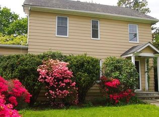 4 Ward Pl, Ossining, NY 10562