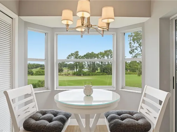 7360 Glenmoor LN #304, NAPLES, FL 34104