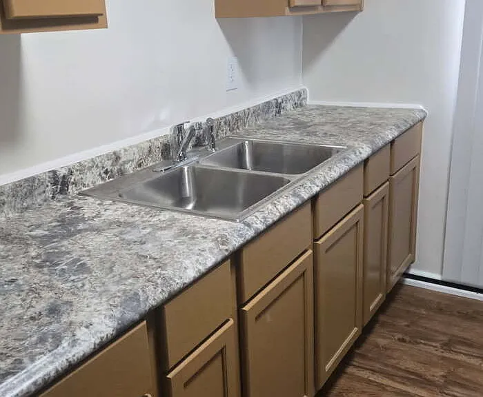 2248 Williams St — Photo 7