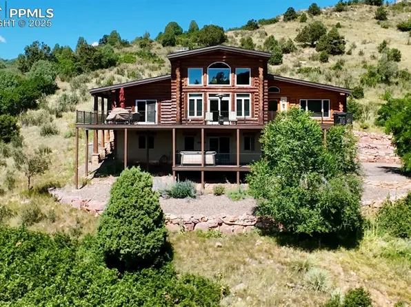 3230 Black Canyon Rd, Colorado Springs, CO 80904