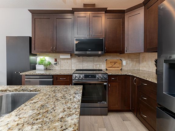 3rd image of 16805 55th St NW