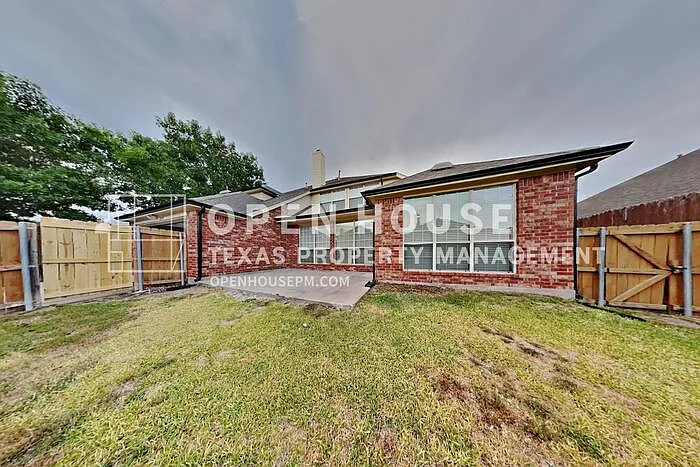 8205 Hartford Dr — Photo 21