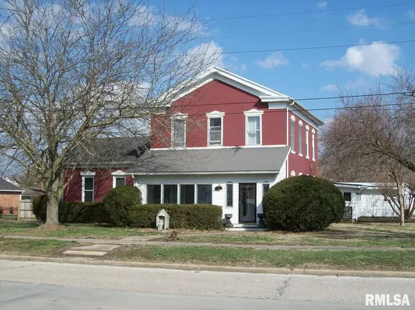 115 E Pearl St, Winchester, IL 62694