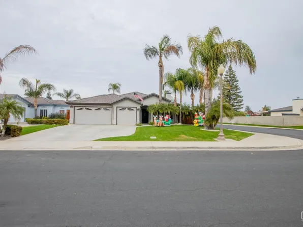 10022 Rain Check Dr, Bakersfield, CA 93312