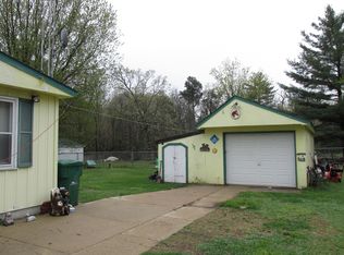 W5681 Riverview Dr, Montello, WI 53949