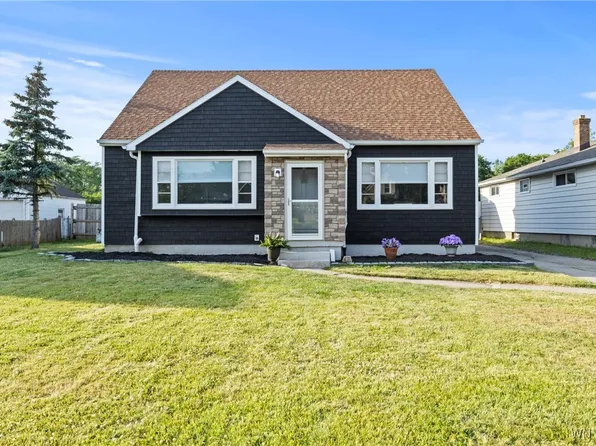 47 Waverly Ave, Buffalo, NY 14217