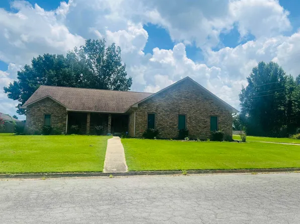 (undisclosed Address), Pine Bluff, AR 71603