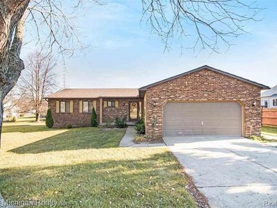 2206 Nandi Hills Trl, Swartz Creek, MI, 48473