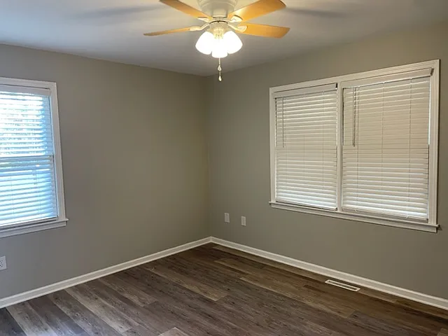 123B Canty Ln #B — Photo 8