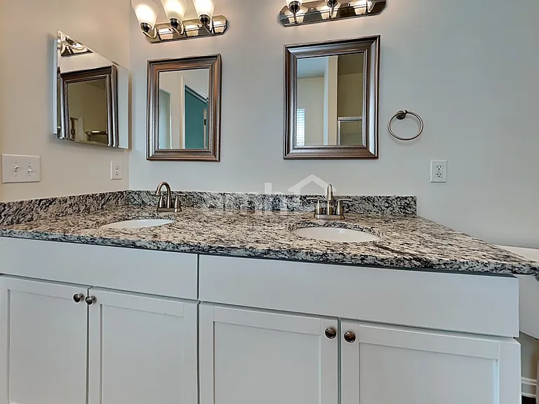 4206 N Gensen Loop — Photo 11