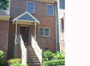 104 Milford Ct, Cary, NC 27511