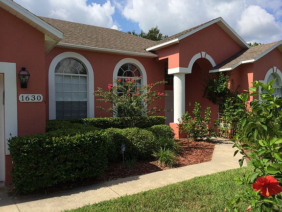4th image of 1630 Forest Hills Ln