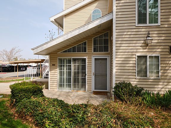 2nd image of 650 S Main St APT 9106