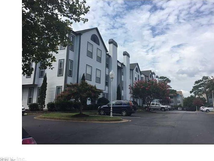 1st image of 3201 Jade Ct APT 303