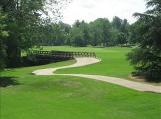 19 Hobcaw Dr, Greer, SC 29650