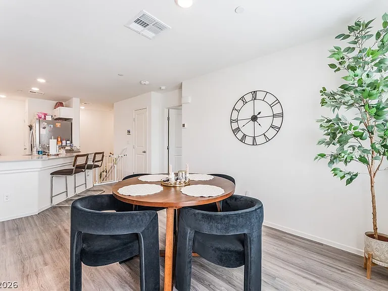 7850 Jupiter Sky St #1 — Photo 5
