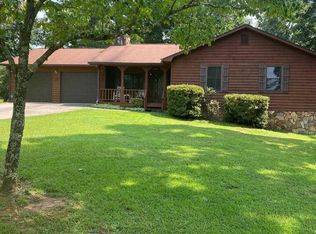 15 Indian Overlook Ct, Stockbridge, GA 30281