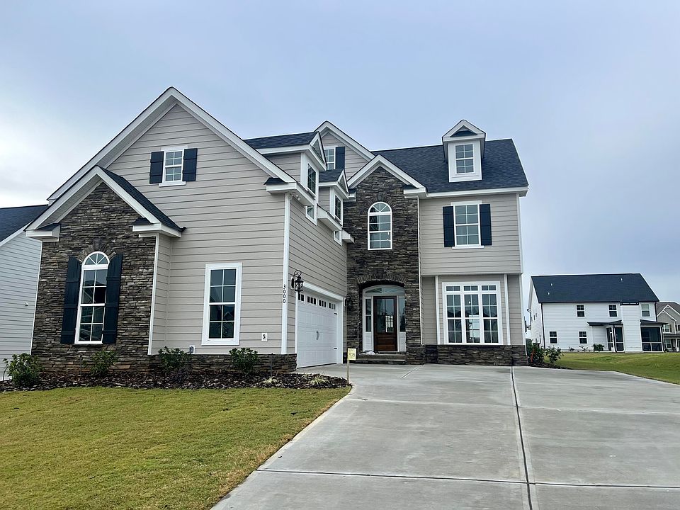 1st image of 3000 Rosewood Drive