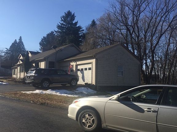 3rd image of 52 Edison Ave