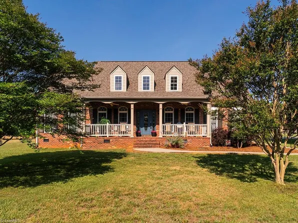 3198 Old Ingold Trl, Snow Camp, NC 27349