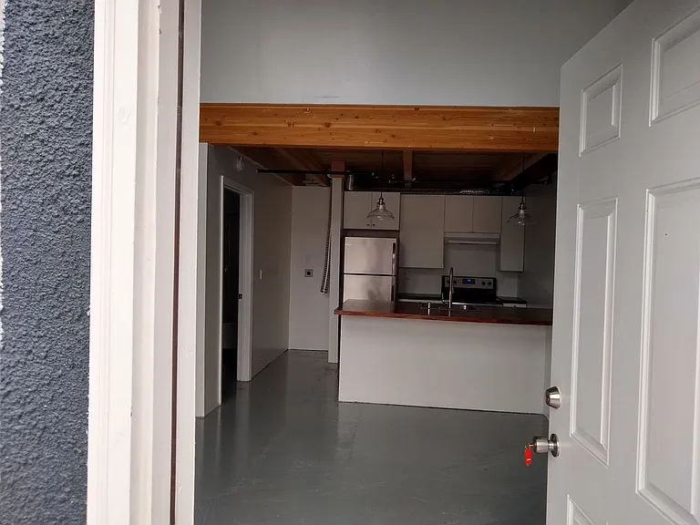 3524 McKinley Ave — Photo 4
