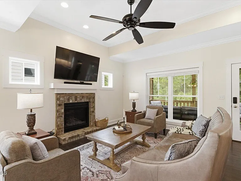 4893 Preserve Dr — Photo 10
