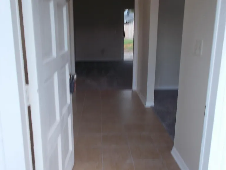 126 Vanderford Rd N — Photo 7