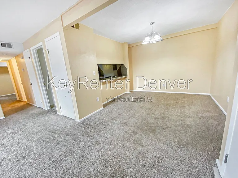 12136 N Melody Dr #302 — Photo 8