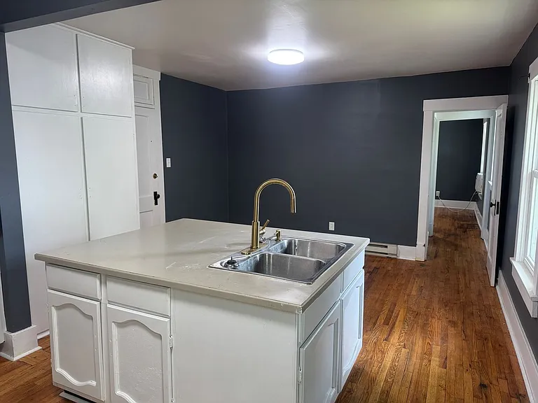 316 N Fillmore St — Photo 2