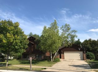5910 Lancaster Pl NW, Rochester, MN 55901