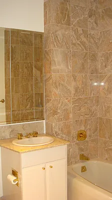 Rented by T&T Real Estate | media 27