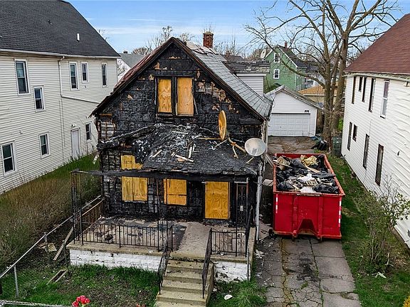 4th image of 112 Rano St