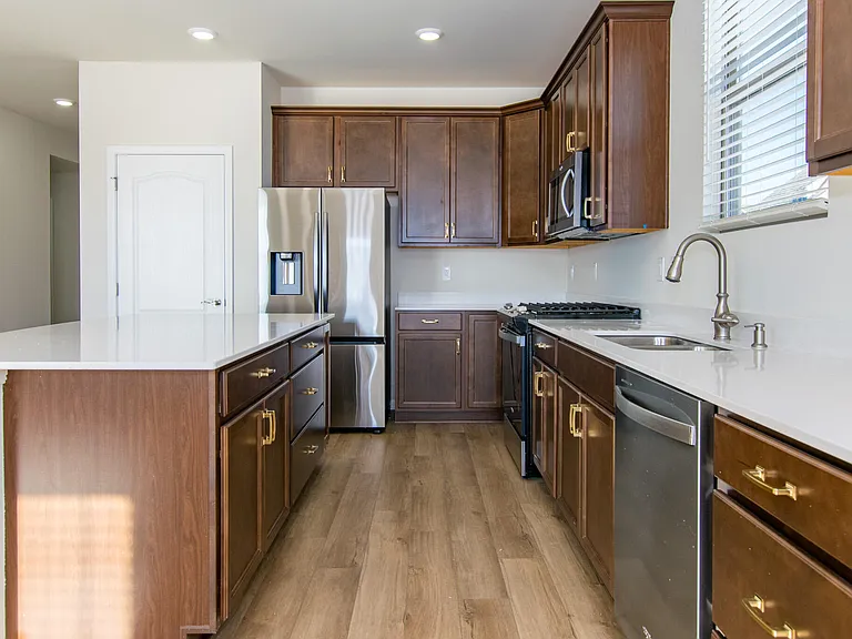 723 W Spaniel Dr — Photo 8
