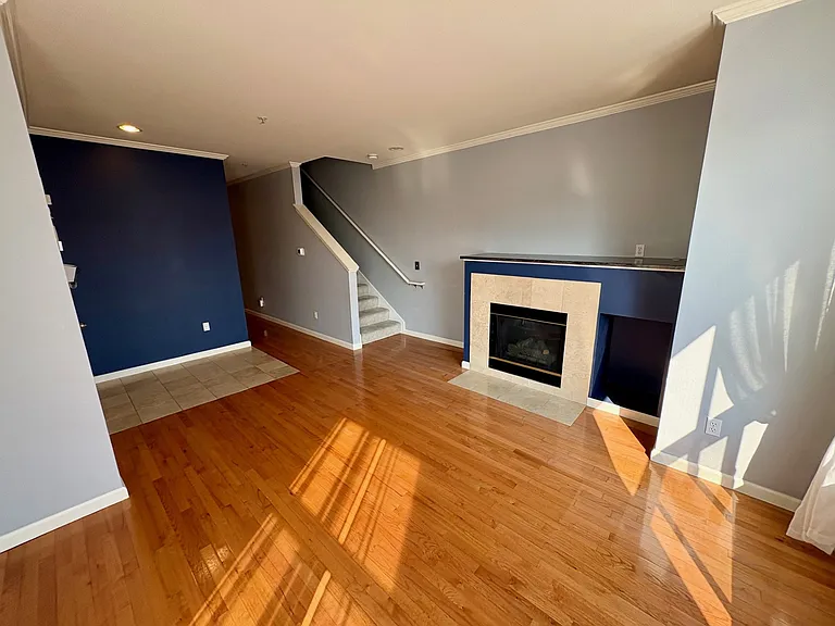 1541 Cherrylane Pl S — Photo 4