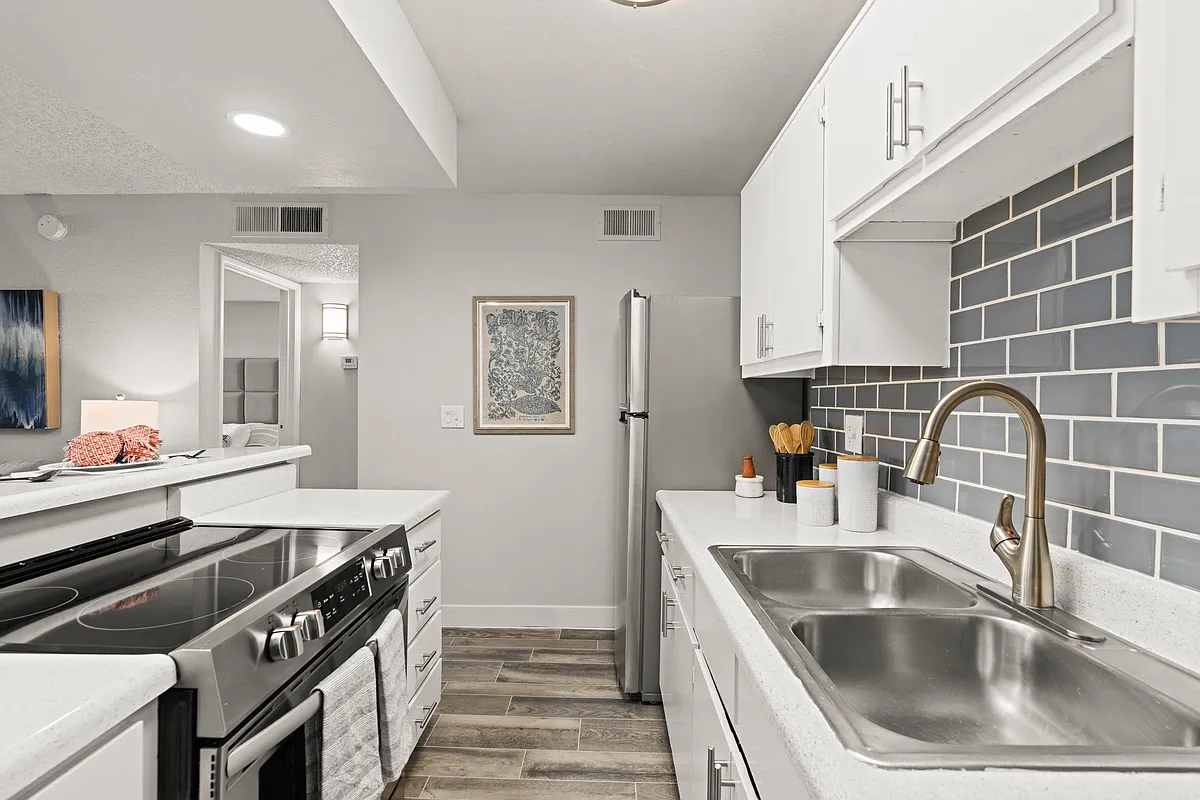 Building Photo - Aventura Apartments