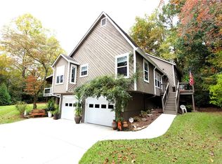 100 Pine Grove Pkwy, Roswell, GA 30075