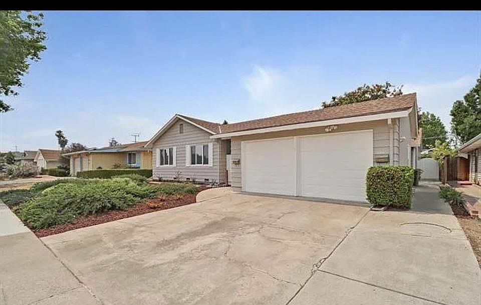 1st image of 1481-1483 Pompey Dr