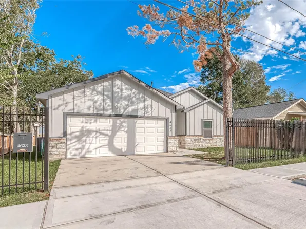 4633 Larkspur St, Houston, TX 77051