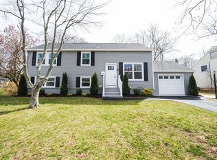 84 Morgan Ln, Hamden, CT 06514