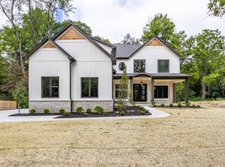 8040 Westfield Blvd, Indianapolis, IN