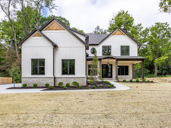 8040 Westfield Blvd, Indianapolis, IN 46240