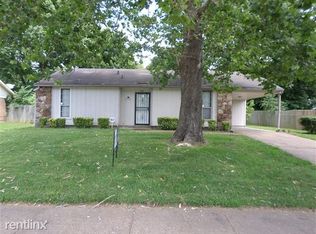 3800 Kerwin Dr, Memphis, TN 38128