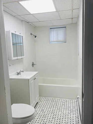 50-52 Gibson Blvd #B2 Photo 1