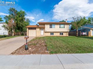 1353 Hathaway Dr, Colorado Springs, CO 80915