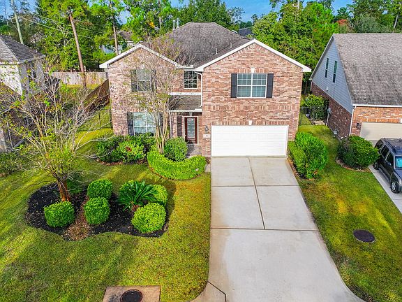 2nd image of 27 Fraiser Fir Pl