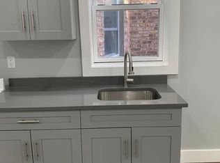 186 Hawthorne Ave #3C, Newark, NJ 07112