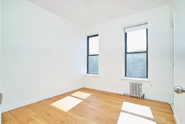 Rented by Living New York | media 24